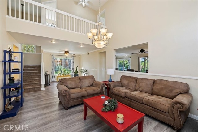 31710 Corte Esparza, Temecula CA: https://media.crmls.org/medias/13716ffe-c722-4ba6-8c64-cd67d73a0f2f.jpg