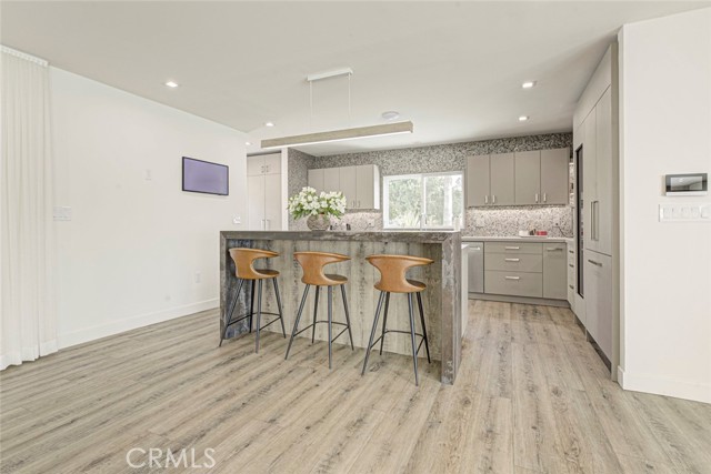 Detail Gallery Image 24 of 75 For 10555 Art St, Shadow Hills,  CA 91040 - 2 Beds | 3 Baths