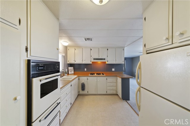 Detail Gallery Image 13 of 35 For 54999 Martinez Trl #52,  Yucca Valley,  CA 92284 - 2 Beds | 2 Baths