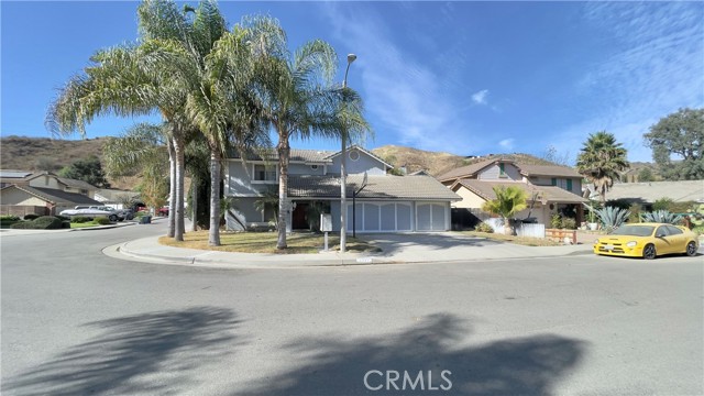 Detail Gallery Image 2 of 27 For 1717 Cherry Hill Rd, Santa Paula,  CA 93060 - 4 Beds | 2/1 Baths