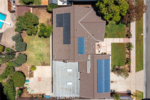 Detail Gallery Image 15 of 29 For 2217 E Parkside Ave, Orange,  CA 92867 - 4 Beds | 2 Baths