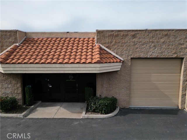 738 S Waterman Avenue, San Bernardino, California 92408, ,Commercial Lease,For Rent,738 S Waterman Avenue,CRCV24032683