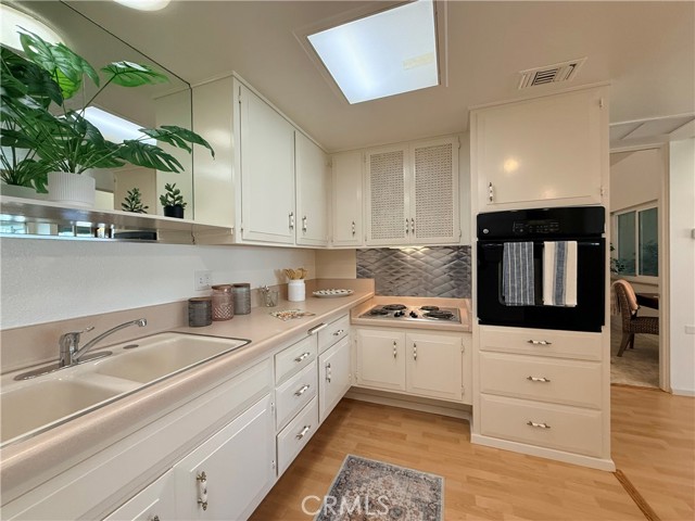 Detail Gallery Image 19 of 37 For 13410 Saint Andrew's Dr 70e,  Seal Beach,  CA 90740 - 2 Beds | 1 Baths