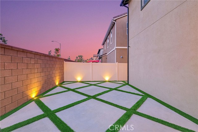 Detail Gallery Image 24 of 33 For 4007 Pomelo Dr, Corona,  CA 92883 - 3 Beds | 2/1 Baths