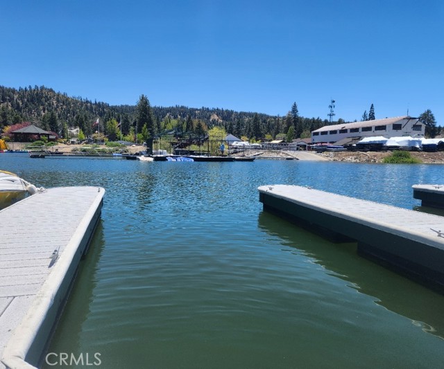 Detail Gallery Image 4 of 6 For 400 Pine Knot Blvd F-41, Big Bear Lake,  CA 92315 - – Beds | – Baths