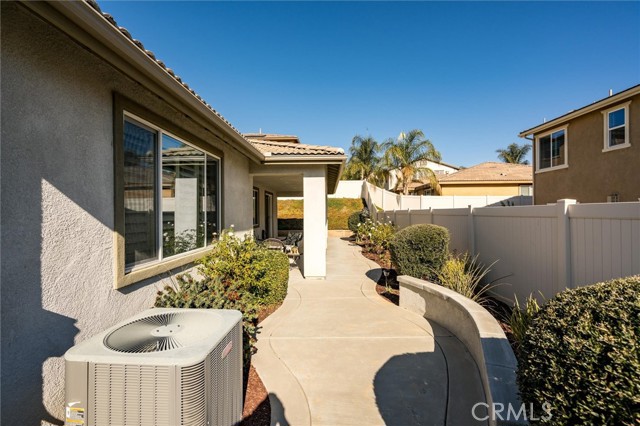 Detail Gallery Image 36 of 49 For 45534 Zander Ct, Temecula,  CA 92592 - 4 Beds | 3/1 Baths