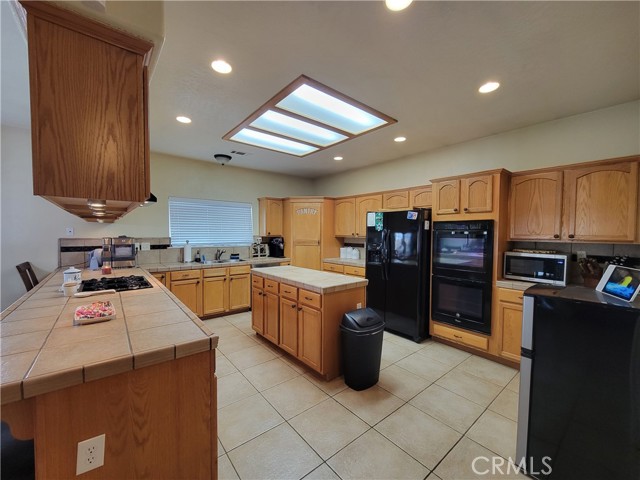 7022 Rio Vista, Hesperia CA: https://media.crmls.org/medias/13754d92-6477-44d5-bc82-501e2a08c33e.jpg