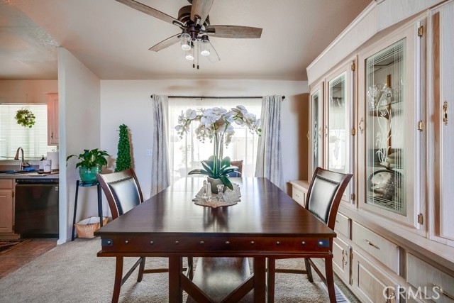 Detail Gallery Image 16 of 41 For 1250 N Kirby St #202,  Hemet,  CA 92545 - 2 Beds | 2 Baths