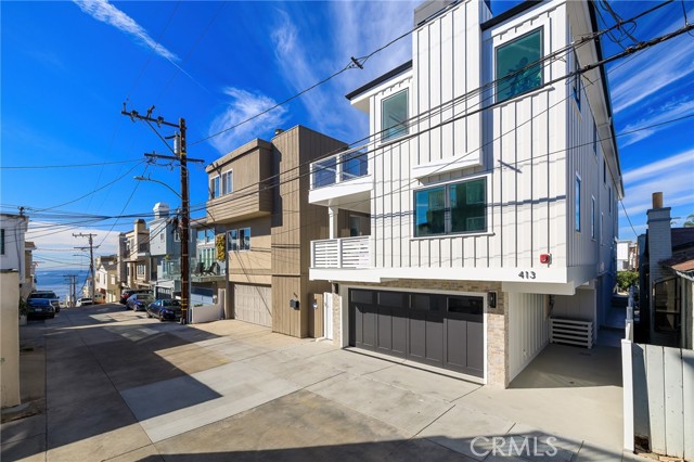 413 21st Place, Manhattan Beach, California 90266, 3 Bedrooms Bedrooms, ,3 BathroomsBathrooms,Residential,Sold,21st,SB24173325