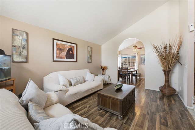 5036 Claro Way, Palmdale, CA 93551 photo 5