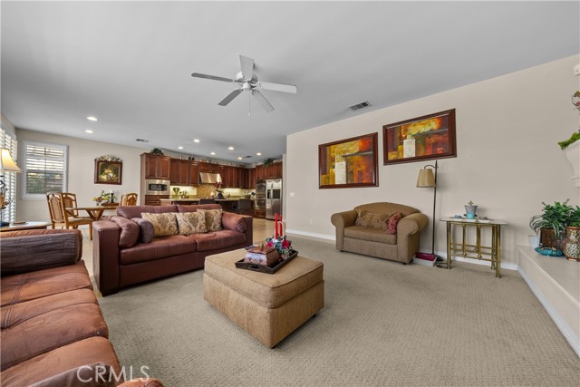 Detail Gallery Image 13 of 36 For 259 Trellis Pl, Camarillo,  CA 93012 - 5 Beds | 4/1 Baths