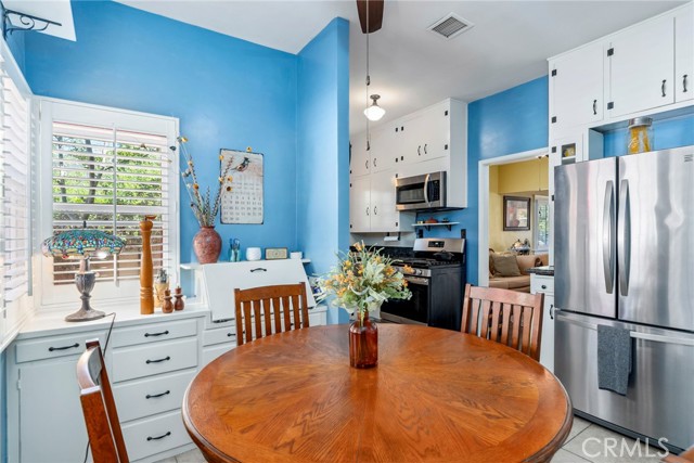 Detail Gallery Image 14 of 36 For 607 E Almond Ave, Orange,  CA 92866 - 2 Beds | 1 Baths