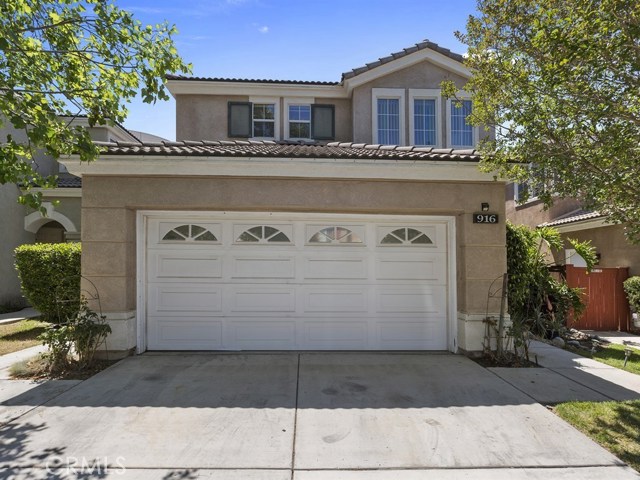 916 Cimarron Ln, Corona, CA 92879