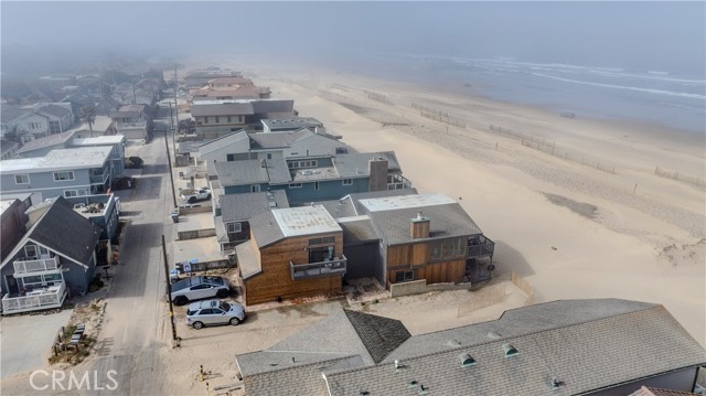 1612 Strand, Oceano CA: https://media.crmls.org/medias/137bae57-e99b-4f8a-8a42-b21bed7aacdb.jpg