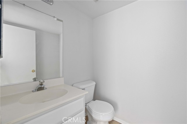 Detail Gallery Image 11 of 19 For 39237 10th #C,  Palmdale,  CA 93551 - 2 Beds | 2/1 Baths