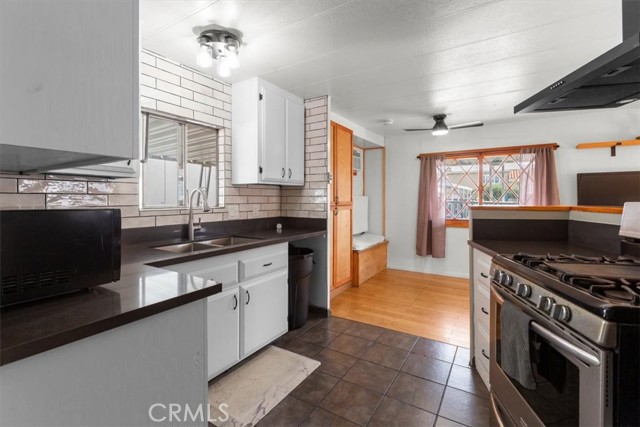 Detail Gallery Image 11 of 31 For 9080 9080 Bloomfield Ave #257,  Cypress,  CA 90630 - 3 Beds | 2 Baths