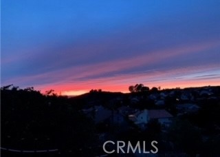https://media.crmls.org/medias/137cf7fc-88b2-413f-a127-ea0d10d1fc6e.jpg?preset=X-Large