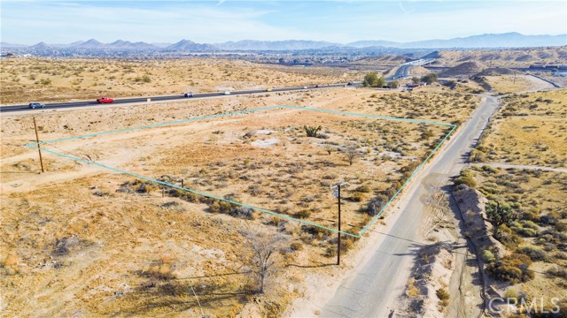 Detail Gallery Image 8 of 13 For 17134 Coad Rd, Victorville,  CA 92395 - – Beds | – Baths