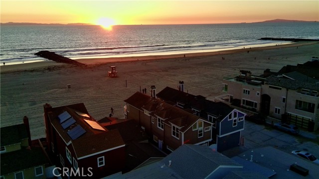 Image 30 of 31 For 2712 Oceanfront