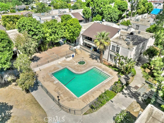 Detail Gallery Image 16 of 19 For 8601 International Ave #130,  Canoga Park,  CA 91304 - 2 Beds | 2 Baths