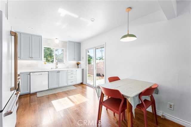 6023 Acacia Avenue, Whittier CA: https://media.crmls.org/medias/137e046a-3cf9-45d1-91ad-b884245f1309.jpg