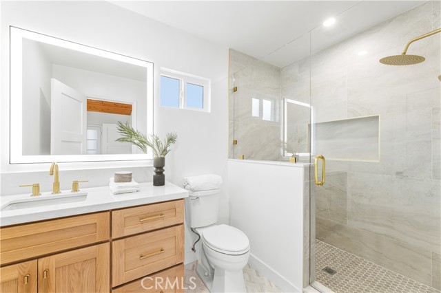 Detail Gallery Image 25 of 36 For 6742 E El Salvador, Long Beach,  CA 90815 - 3 Beds | 2 Baths