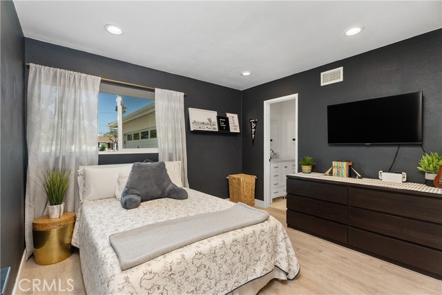 Detail Gallery Image 17 of 31 For 3109 Barbados Pl, Costa Mesa,  CA 92626 - 4 Beds | 2 Baths