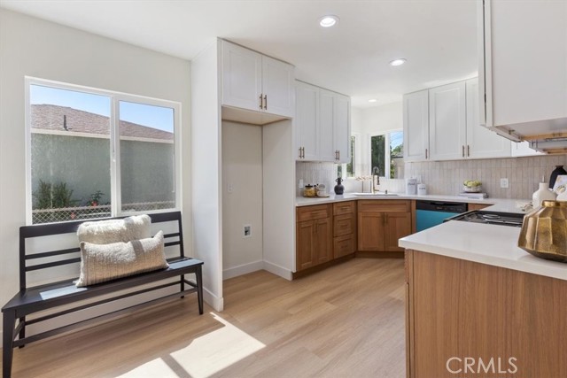 147 E 67th Way, Long Beach CA: https://media.crmls.org/medias/137f489f-0b65-4039-a2a4-c1f308f0e719.jpg