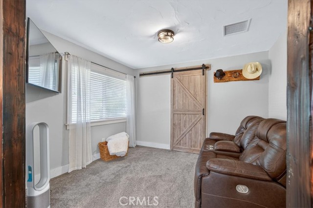 Image 12 of 40 For 5325 Greenwood Drive