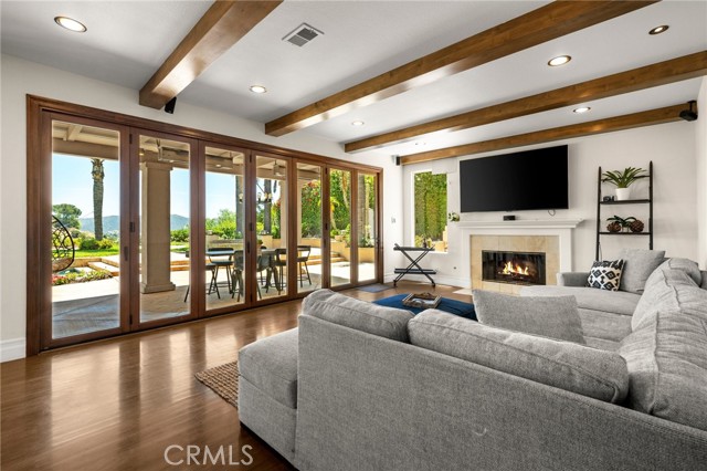 Detail Gallery Image 16 of 74 For 3302 Van Allen Pl, Topanga,  CA 90290 - 5 Beds | 5/1 Baths