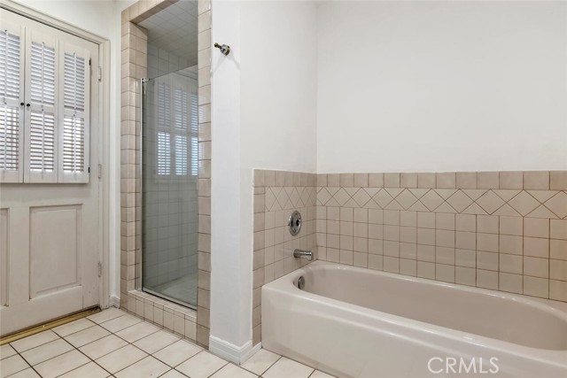 Detail Gallery Image 32 of 36 For 18850 Hatteras St #5,  Tarzana,  CA 91356 - 3 Beds | 2/1 Baths