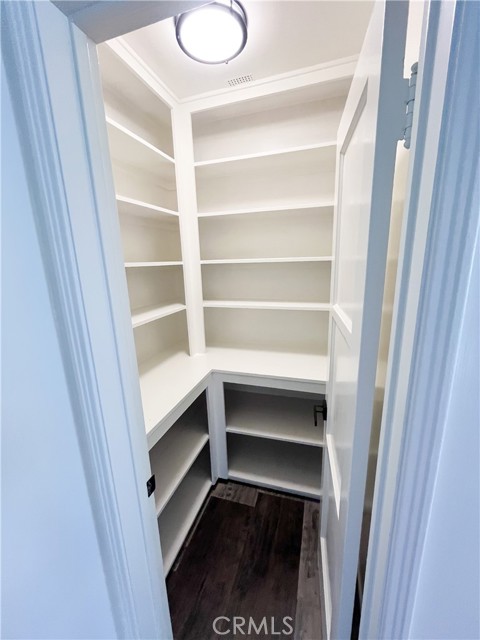 9620 Florence Avenue, Downey CA: https://media.crmls.org/medias/13842efb-a2ca-4d03-a229-cbcbd40dde8e.jpg