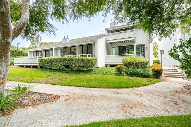 Detail Gallery Image 23 of 28 For 12 Barlovento Ct, Newport Beach,  CA 92663 - 2 Beds | 2 Baths