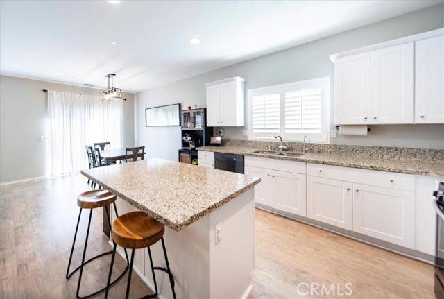 Detail Gallery Image 7 of 28 For 30151 Meadow Oaks, Menifee,  CA 92585 - 4 Beds | 2 Baths