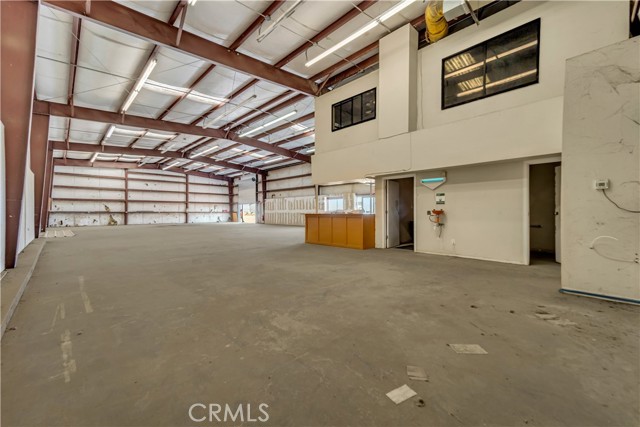 Image 9 of 27 For 19901 Neuralia Road