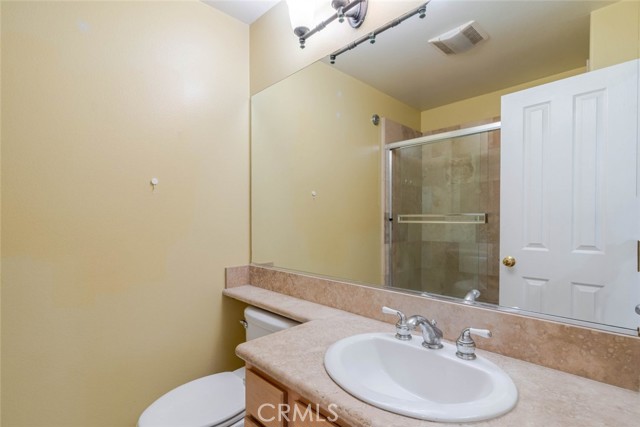 Detail Gallery Image 22 of 46 For 763 E Olive Ave, Burbank,  CA 91501 - 3 Beds | 2/1 Baths