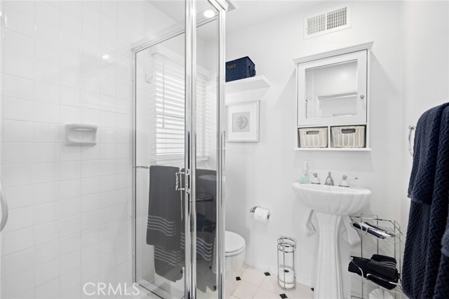 2915 Rounsevel, Laguna Beach CA: https://media.crmls.org/medias/1388aa7f-45fc-472f-b434-09d32bc65edf.jpg