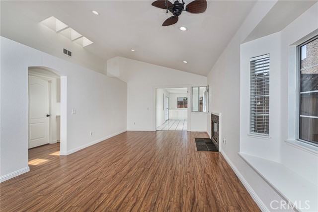 Detail Gallery Image 2 of 22 For 7652 Belpine Pl, Rancho Cucamonga,  CA 91730 - 3 Beds | 2 Baths