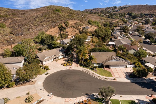 Detail Gallery Image 40 of 56 For 3952 Bucklin Pl, Thousand Oaks,  CA 91360 - 4 Beds | 2 Baths