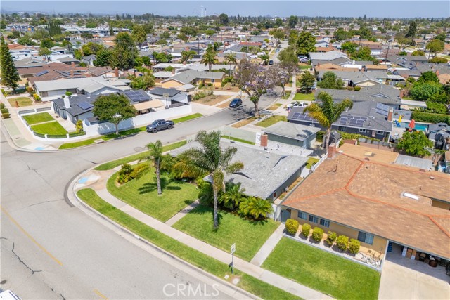 Image 34 of 41 For 8412 San Marino Drive