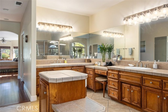 Detail Gallery Image 23 of 43 For 1990 Calle Los Charros, Templeton,  CA 93465 - 4 Beds | 3/1 Baths