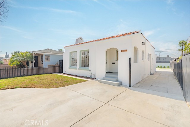 6087 Lime Avenue, Long Beach, California 90805, 5 Bedrooms Bedrooms, ,2 BathroomsBathrooms,Single Family Residence,For Sale,Lime,DW25038215