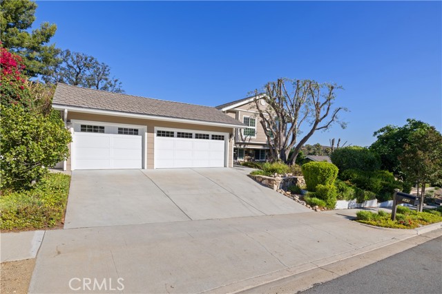 Detail Gallery Image 1 of 51 For 949 Falmouth St, Thousand Oaks,  CA 91362 - 4 Beds | 3/1 Baths