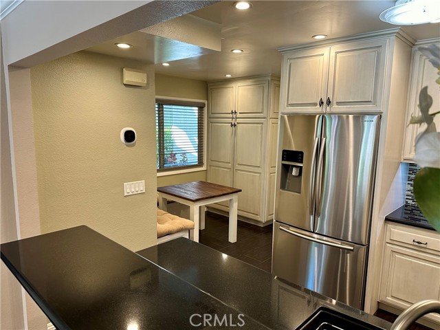 Detail Gallery Image 5 of 45 For 27095 Mill Pond Rd #47,  Dana Point,  CA 92624 - 3 Beds | 2/1 Baths