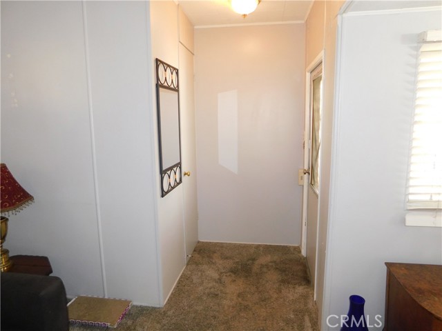 1001 S 3rd Street, Calimesa CA: https://media.crmls.org/medias/138b458d-bf1e-47ab-a0a6-834eff4593ae.jpg