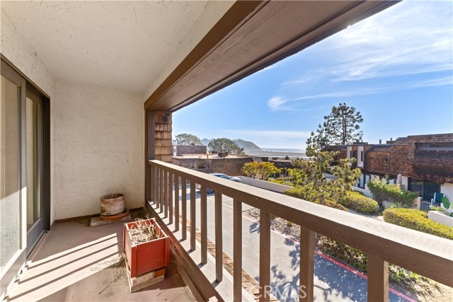 Detail Gallery Image 4 of 33 For 13098 Caminito Del Rocio, Del Mar,  CA 92014 - 2 Beds | 2 Baths