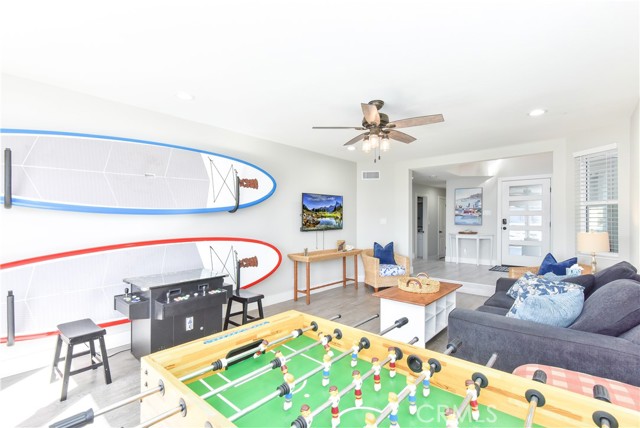 Detail Gallery Image 11 of 75 For 16791 Bayview Dr, Huntington Beach,  CA 92649 - 3 Beds | 3 Baths