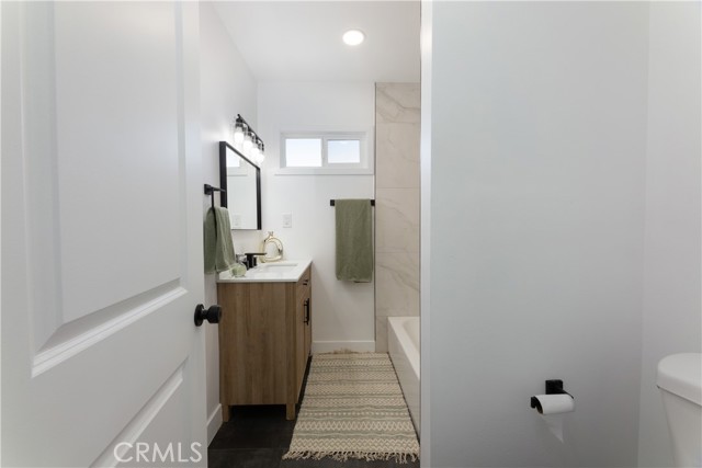 Detail Gallery Image 24 of 50 For 727 E 89th St, Los Angeles,  CA 90002 - 4 Beds | 2 Baths