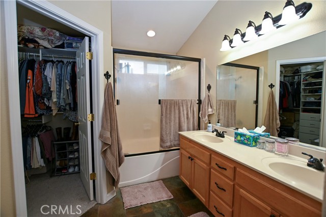 Detail Gallery Image 16 of 25 For 1422 Ridgebrook Way, Chico,  CA 95928 - 3 Beds | 2 Baths