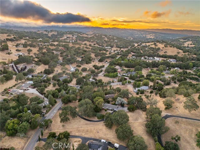 7025 San Gabriel Road, Atascadero CA: https://media.crmls.org/medias/138eed3d-9e60-4587-a1ed-09b7bfe3fe9a.jpg